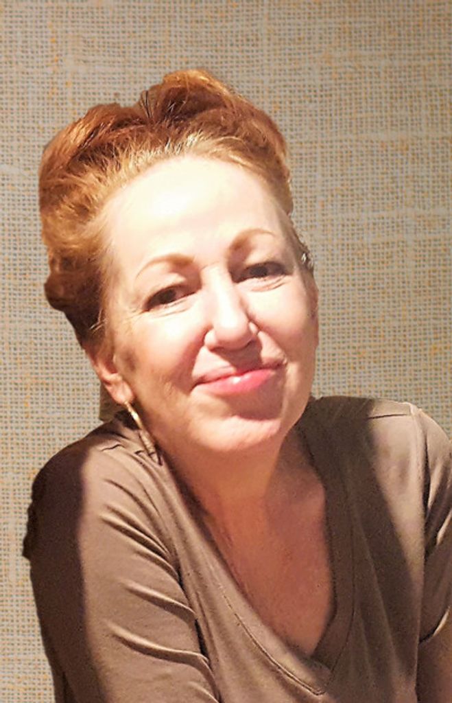 Ruth E. Wrona Profile Photo