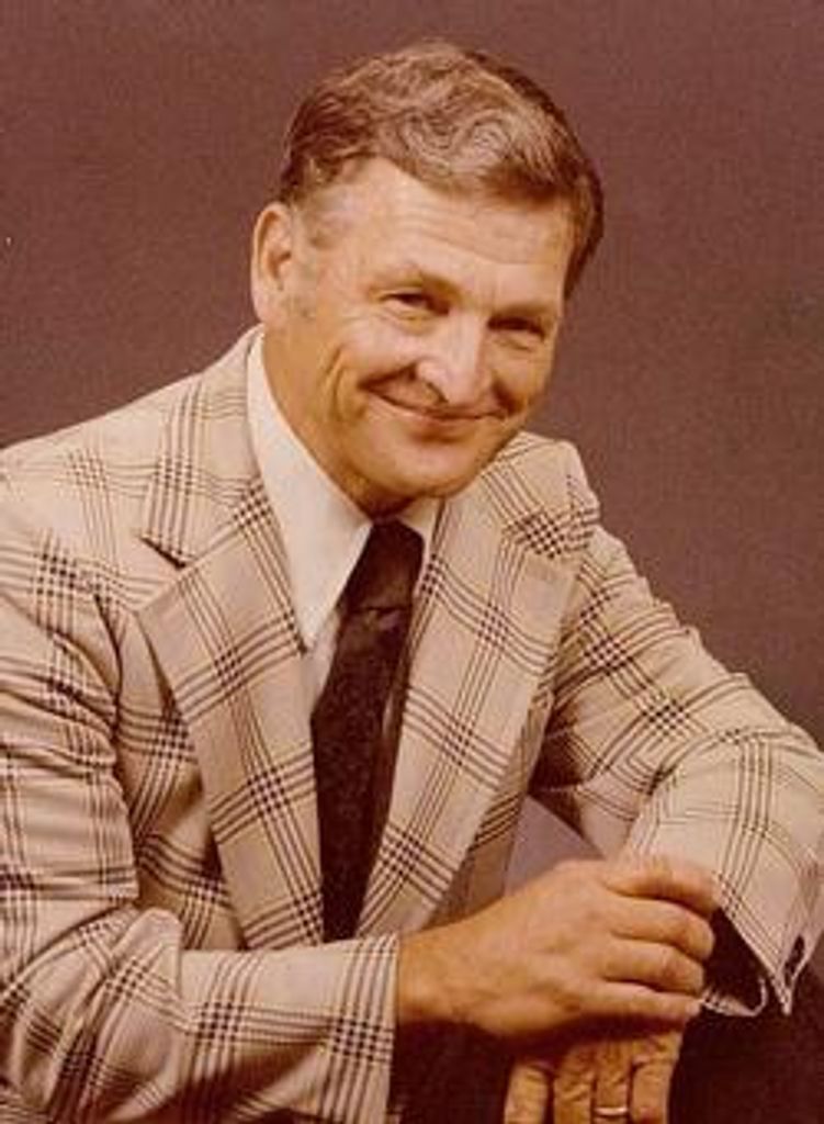 Clint Edwards Profile Photo
