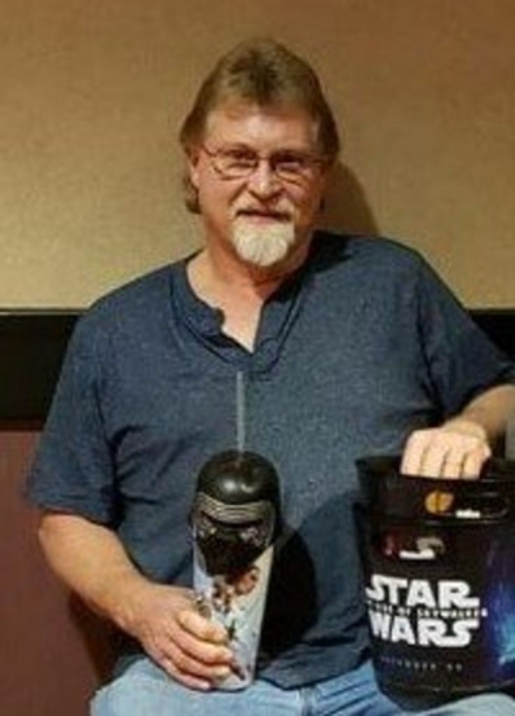 James Lloyd Estes, Jr Profile Photo