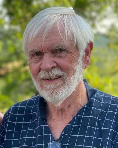 Gene Walker's obituary image