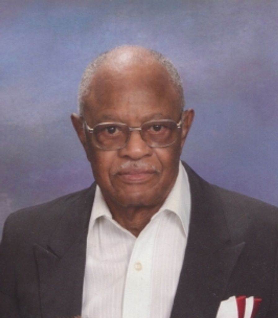 Leo Moore Profile Photo