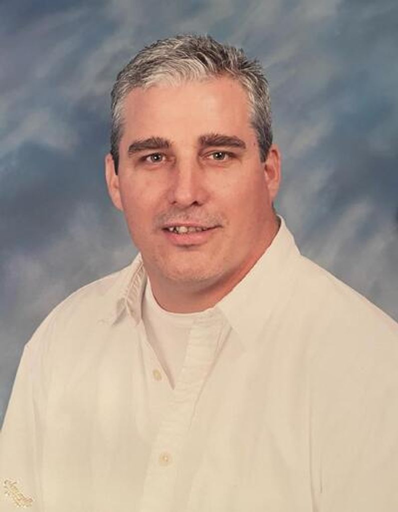 Clifford Joseph Papineau Profile Photo