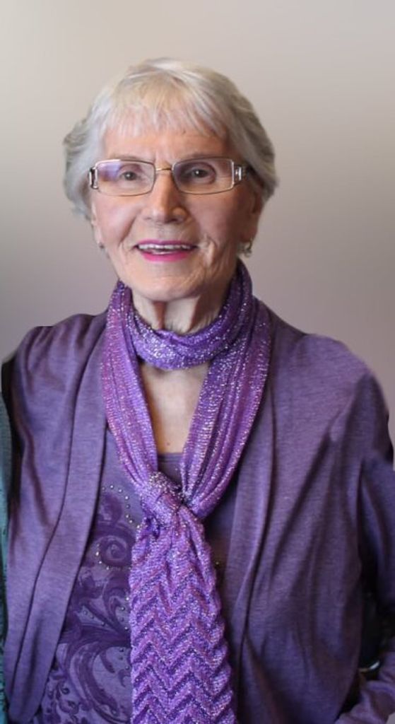 Lavonne Alice Tintes