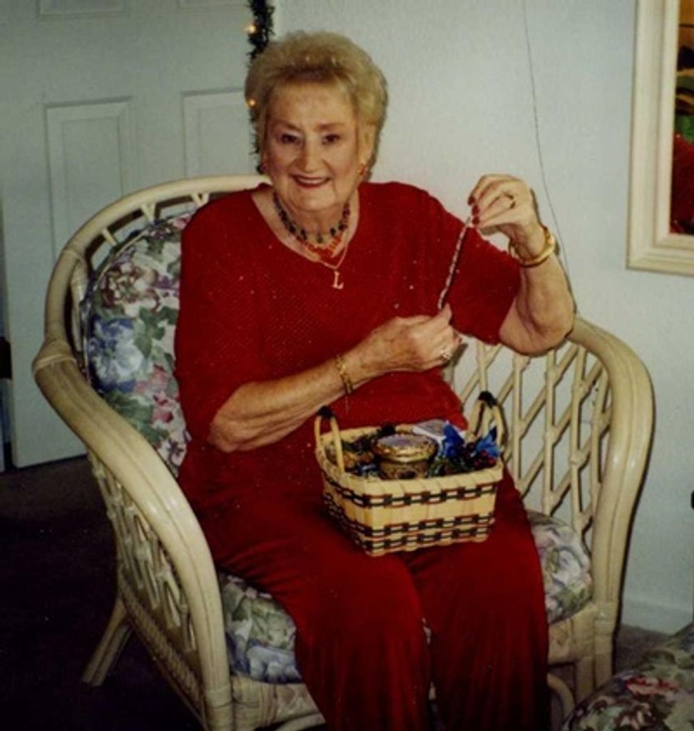 Lois Mae Darr
