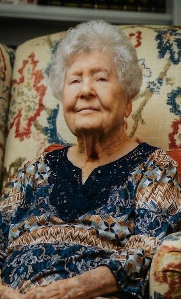 Helen Holland Hobbs Profile Photo