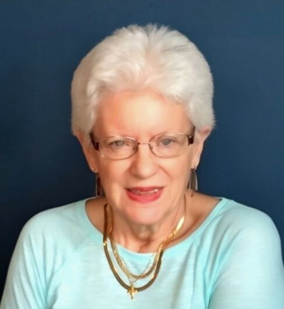 Phyllis Leavstrom Mikhail