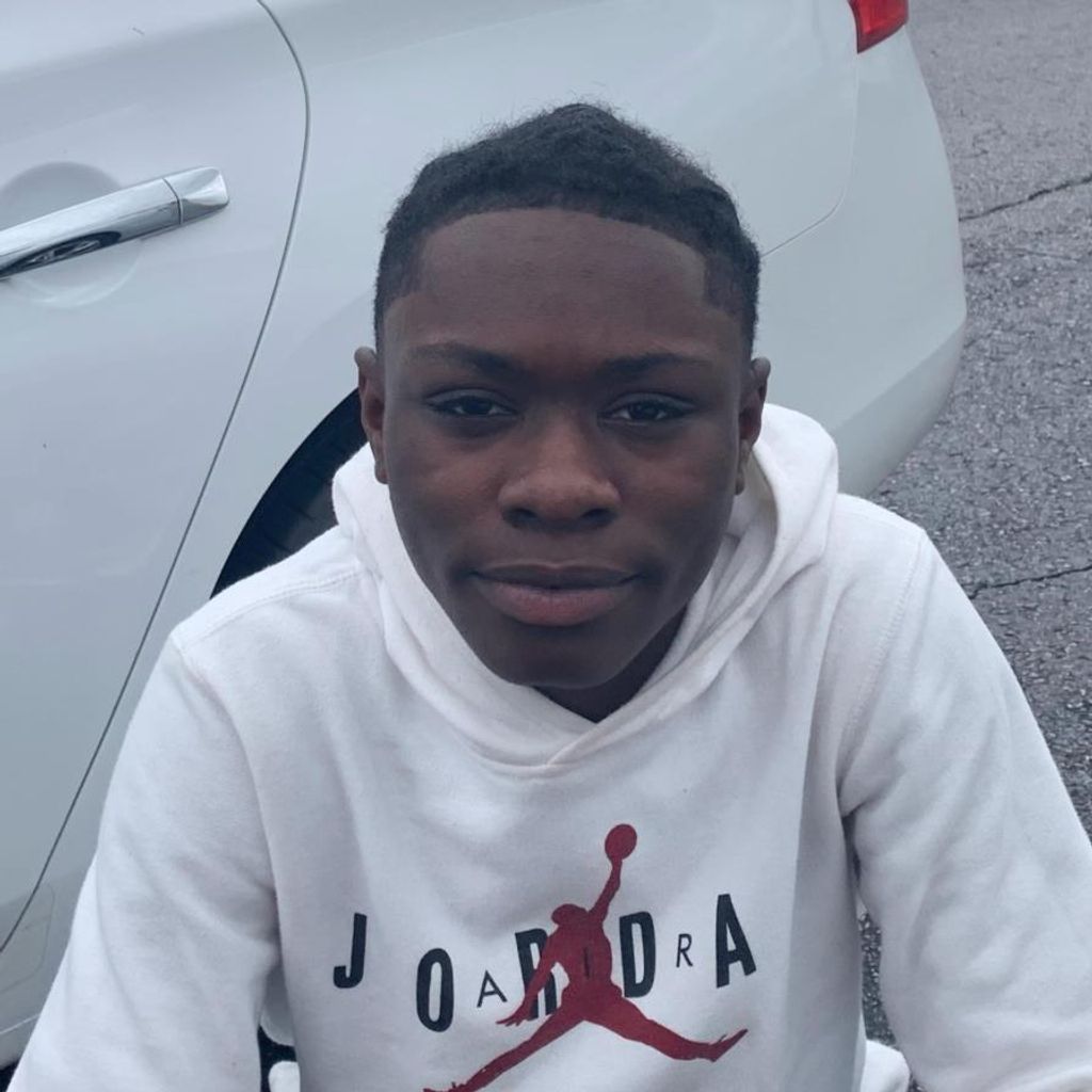 Kayron Bernard Brewton Profile Photo