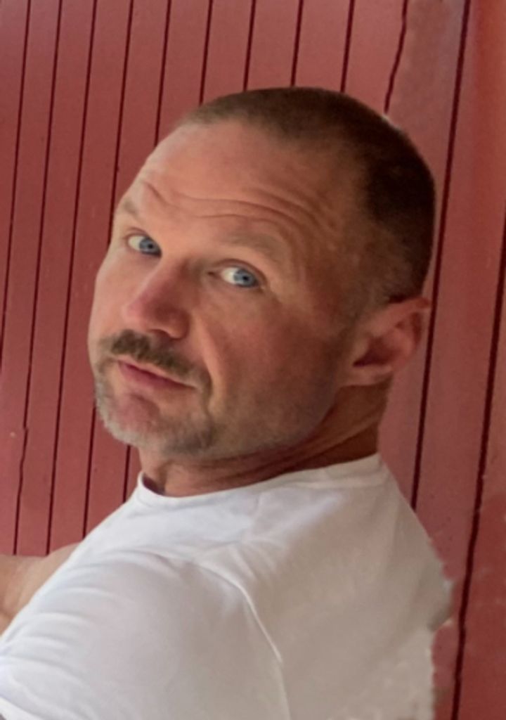 Christopher Dwain Stone Profile Photo