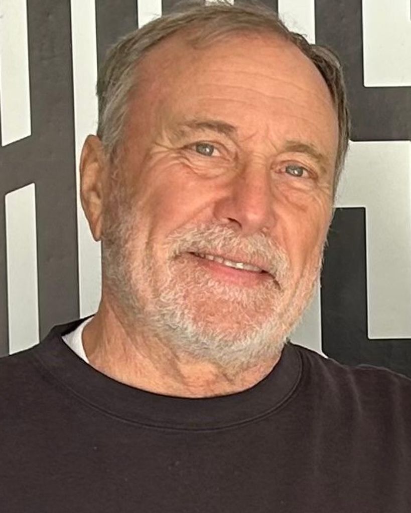 Daniel Paul Carson Profile Photo