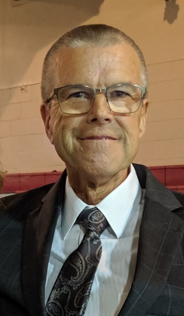 Lon B. Mills Profile Photo