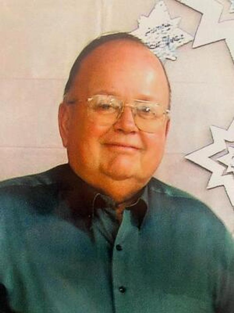 Ronald Paul Hotz Profile Photo