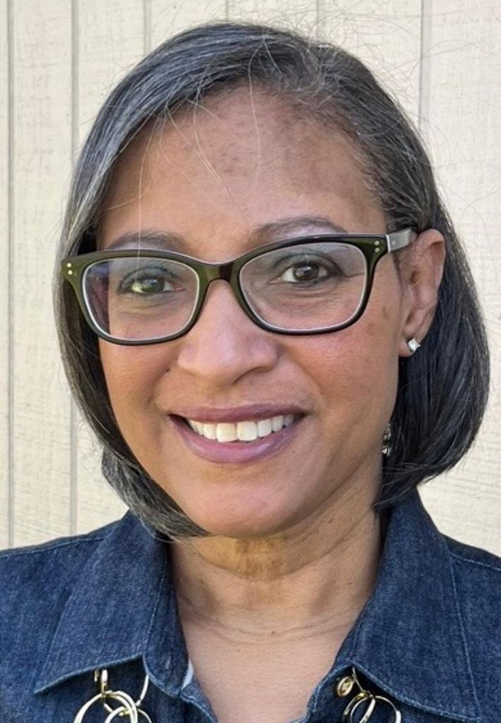 Karen Yvette Pradier Profile Photo