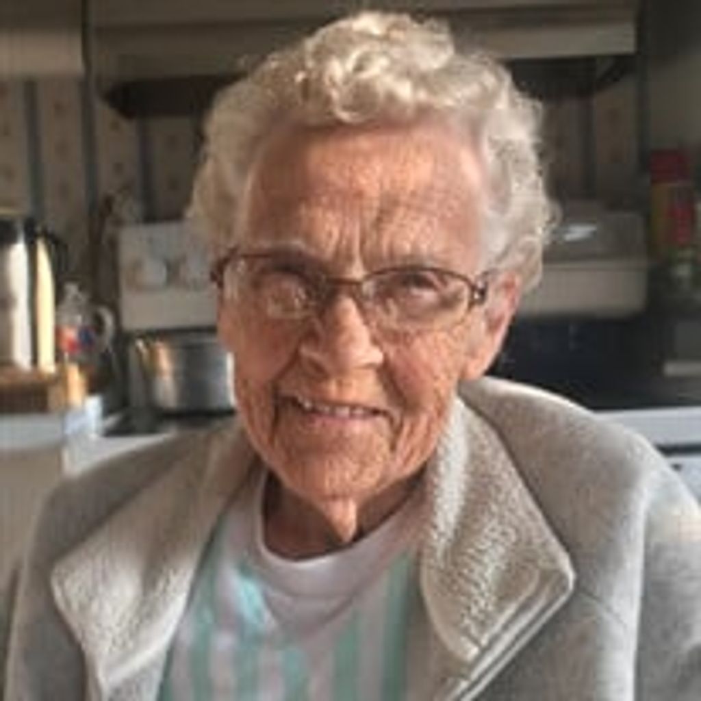 Virginia Mae Davis