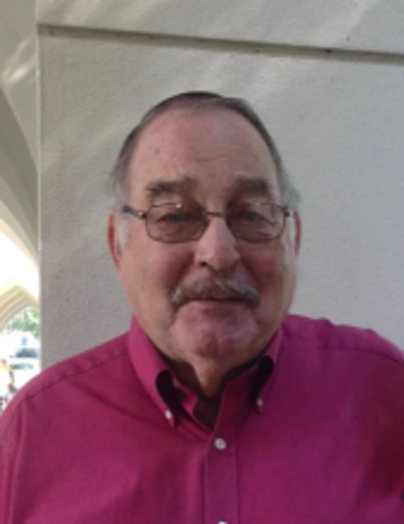 Richard   "Dick" Wm Bahrenfuss