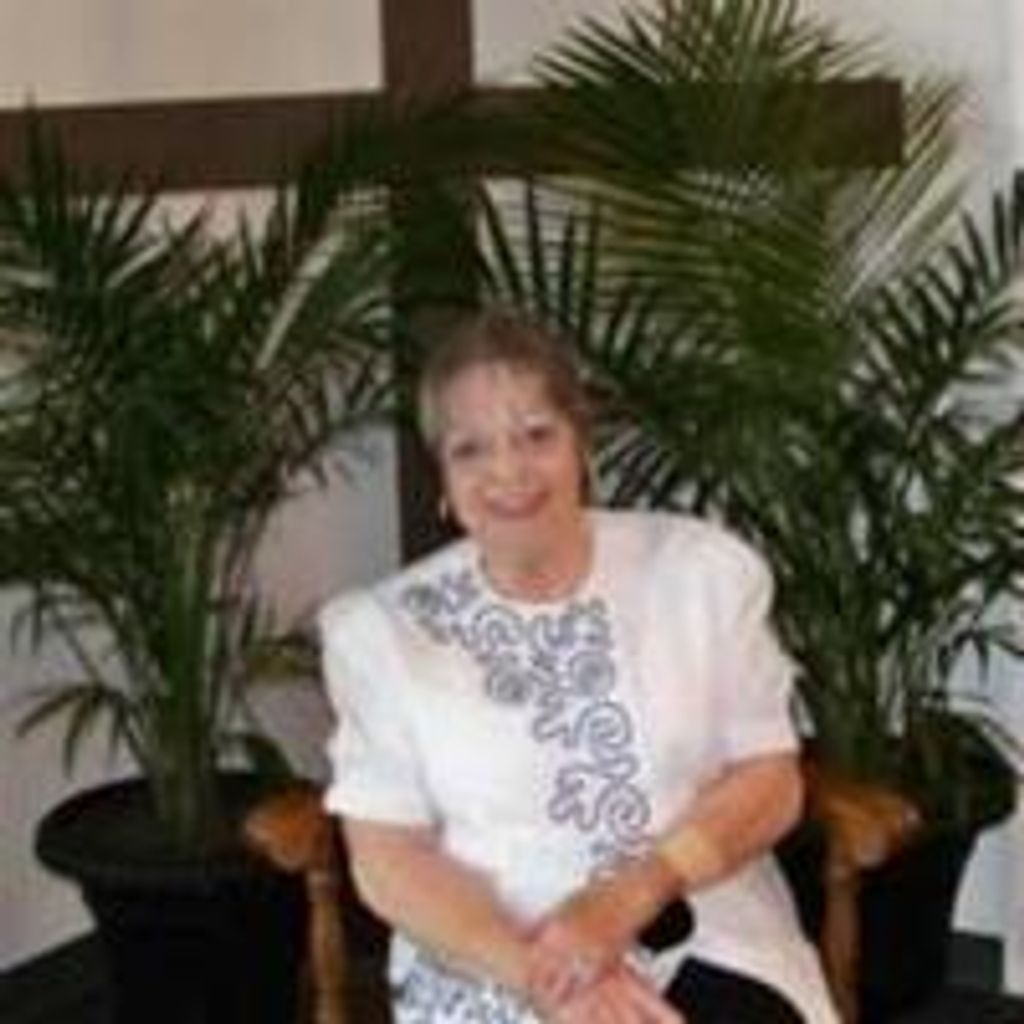 Nancy Edwards Hall Profile Photo