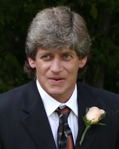 Vincent E. Fowler's obituary image