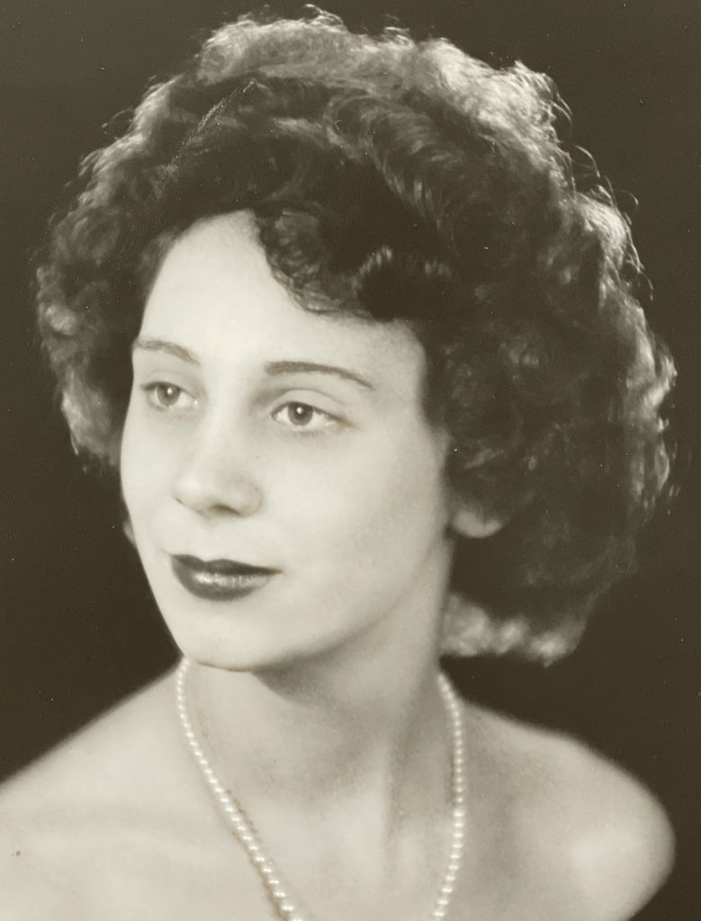 Laura Lorraine Merckx