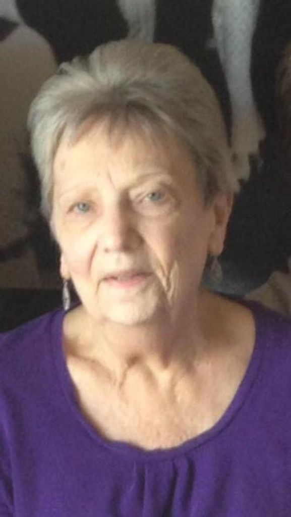 Lottie Dickson Klos Profile Photo