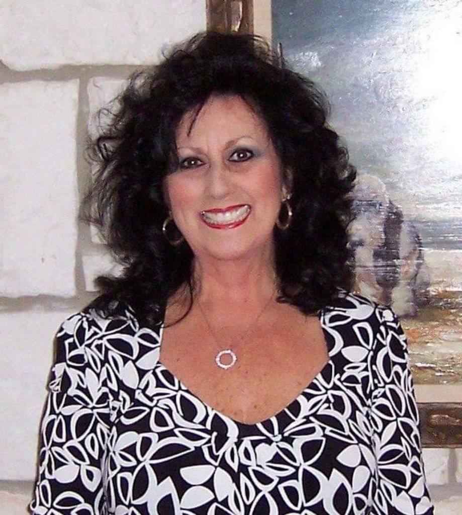 Mary Lou (Keilmann) Ross Profile Photo