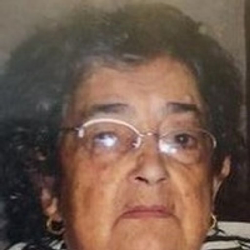 Maria  D. Pereira