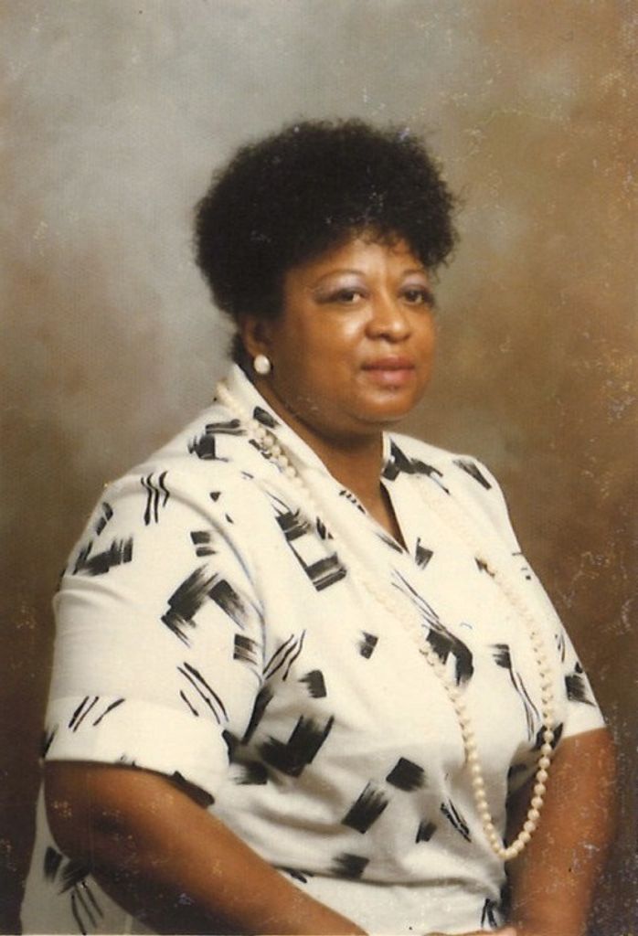 Betty Echols
