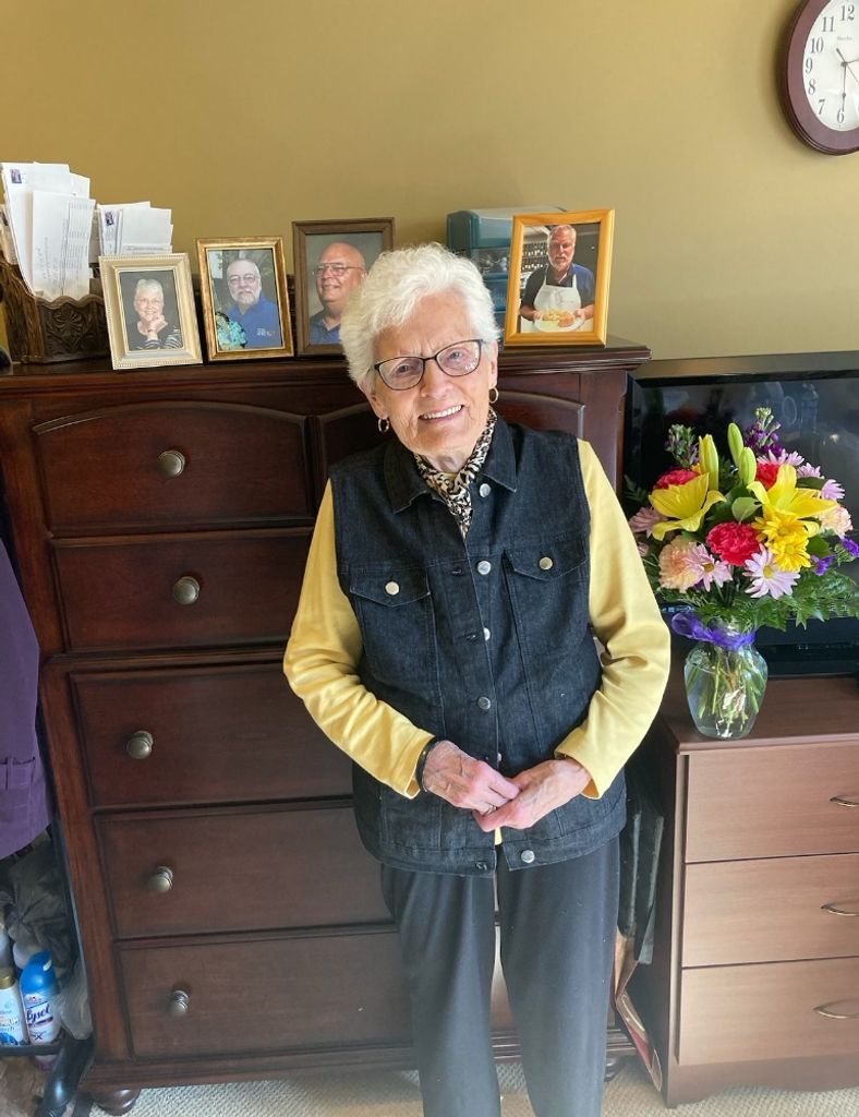 Lois E. Cole Profile Photo