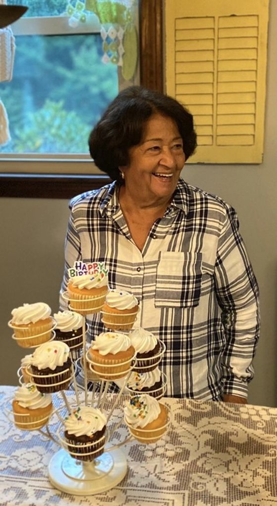 Mercedes Castillo De Carrero Profile Photo