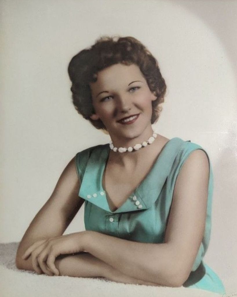 Carolyn Ruth Kariker Profile Photo