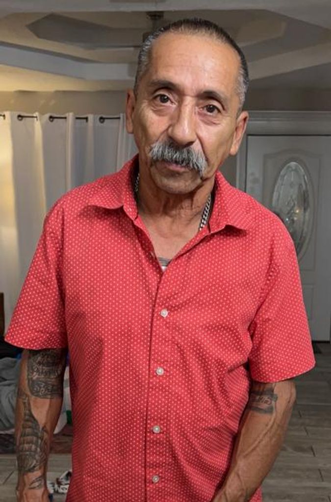 Alejandro M. Salinas Profile Photo