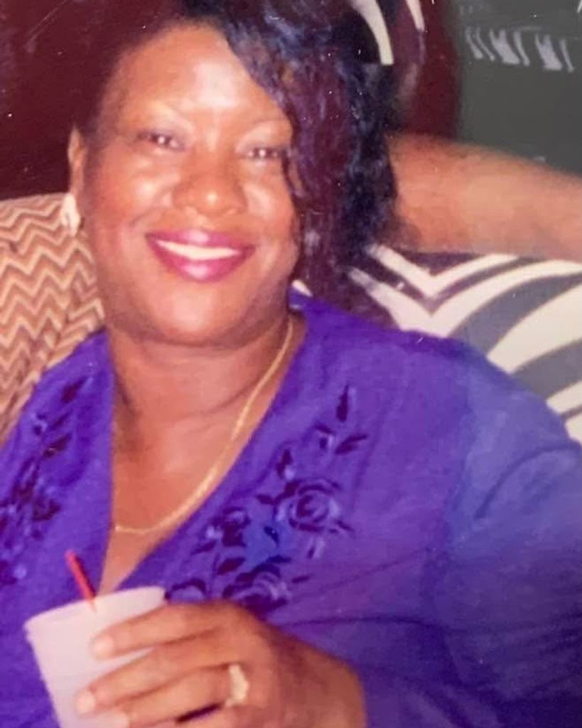 Portia Blutcher Profile Photo
