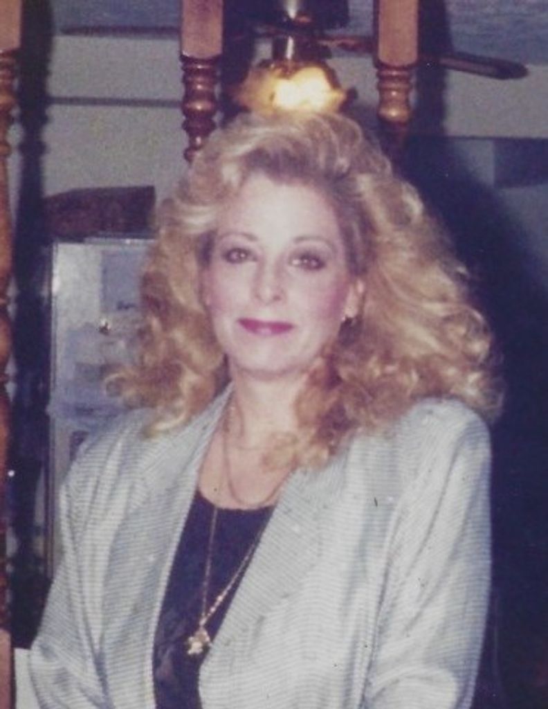 Michele (Marmagin)  Petrello Profile Photo