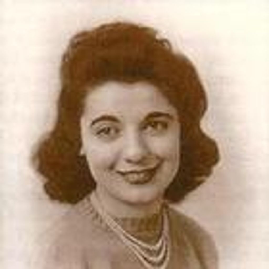Julie Mougianis Gianakos