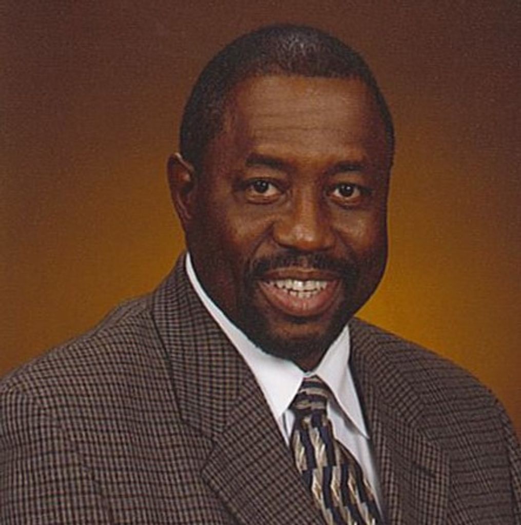 Tommie Stowers Sr.