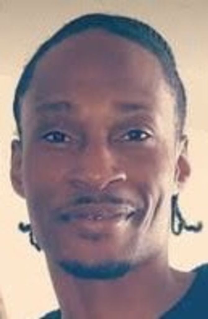 Travis Dacar Hinton
