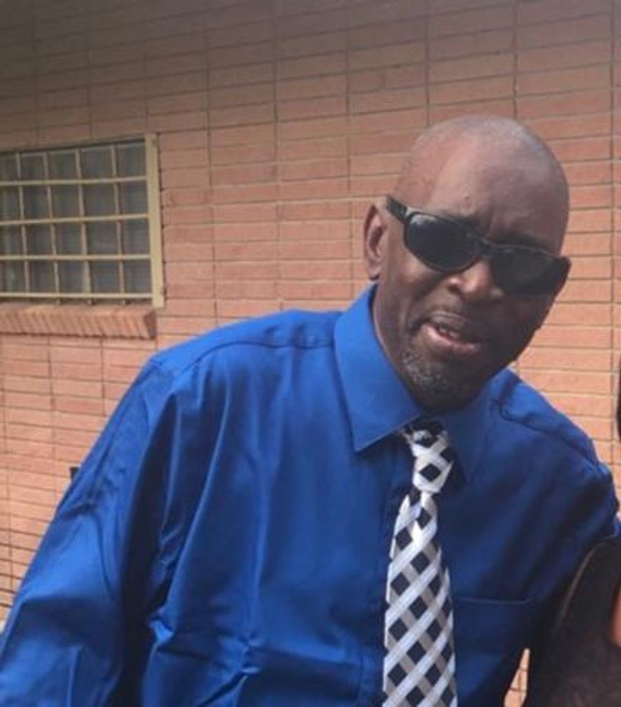 Emanuel Harding Profile Photo