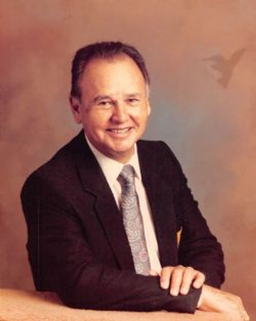 Raymond Hummingbird Profile Photo