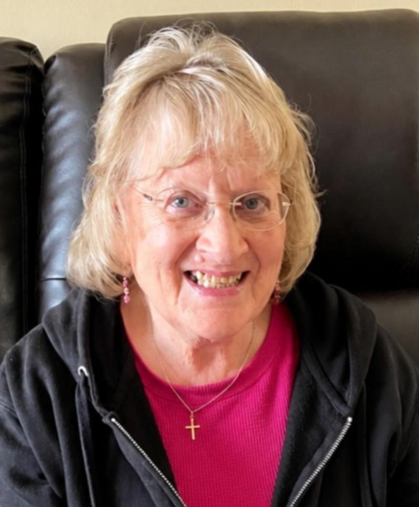 Lynn Stalker Profile Photo