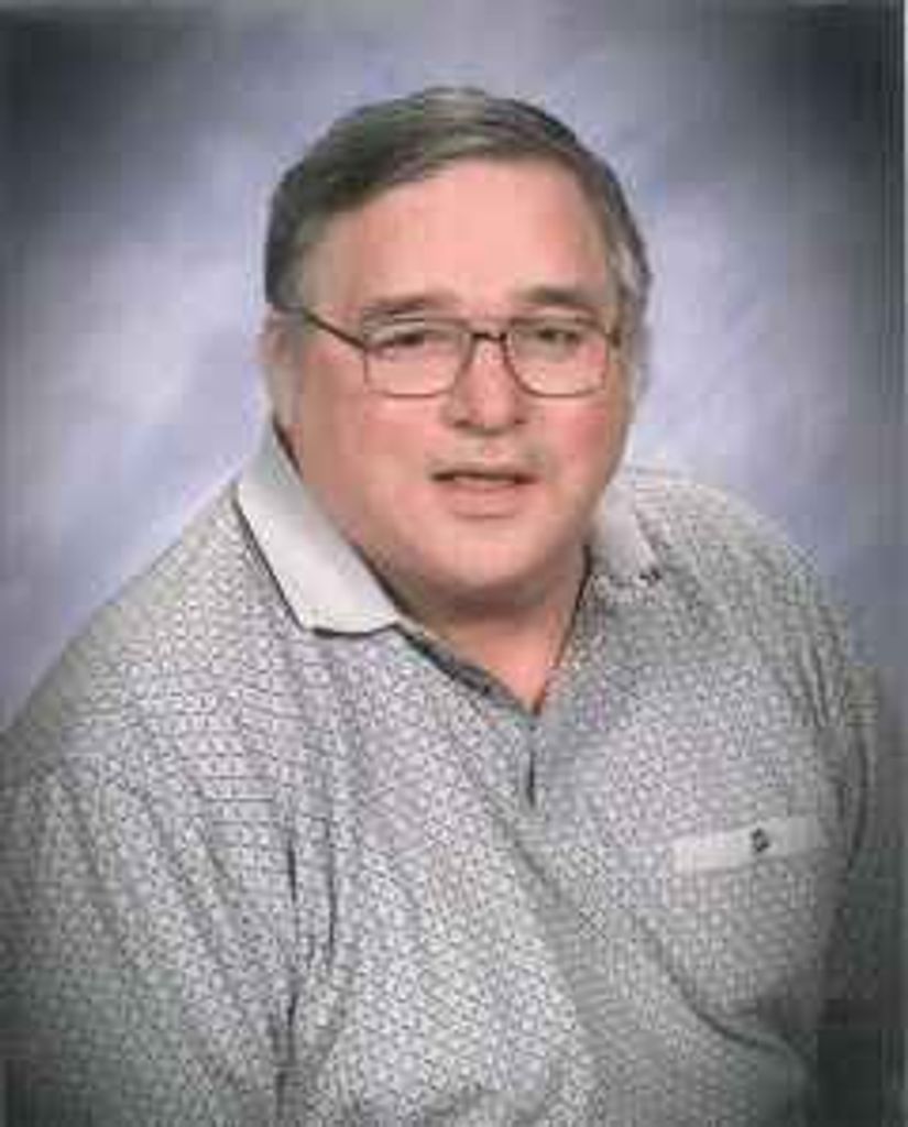 Charles H. Robb, Jr. Profile Photo