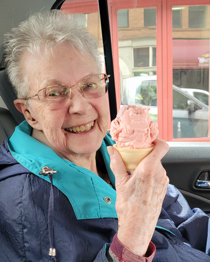 Edith Ann Snortland's obituary image