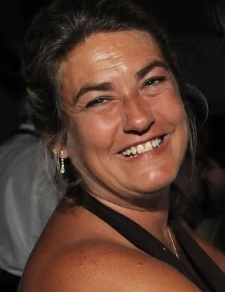 Deborah  Robinson