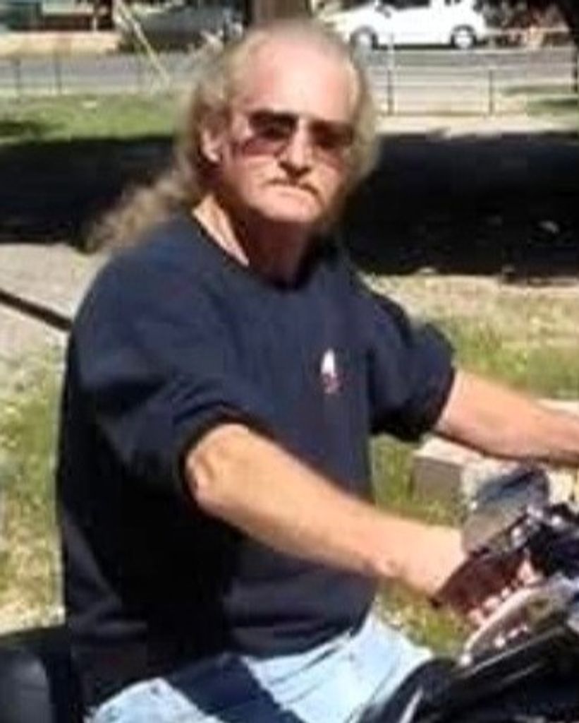Douglas Edward Case