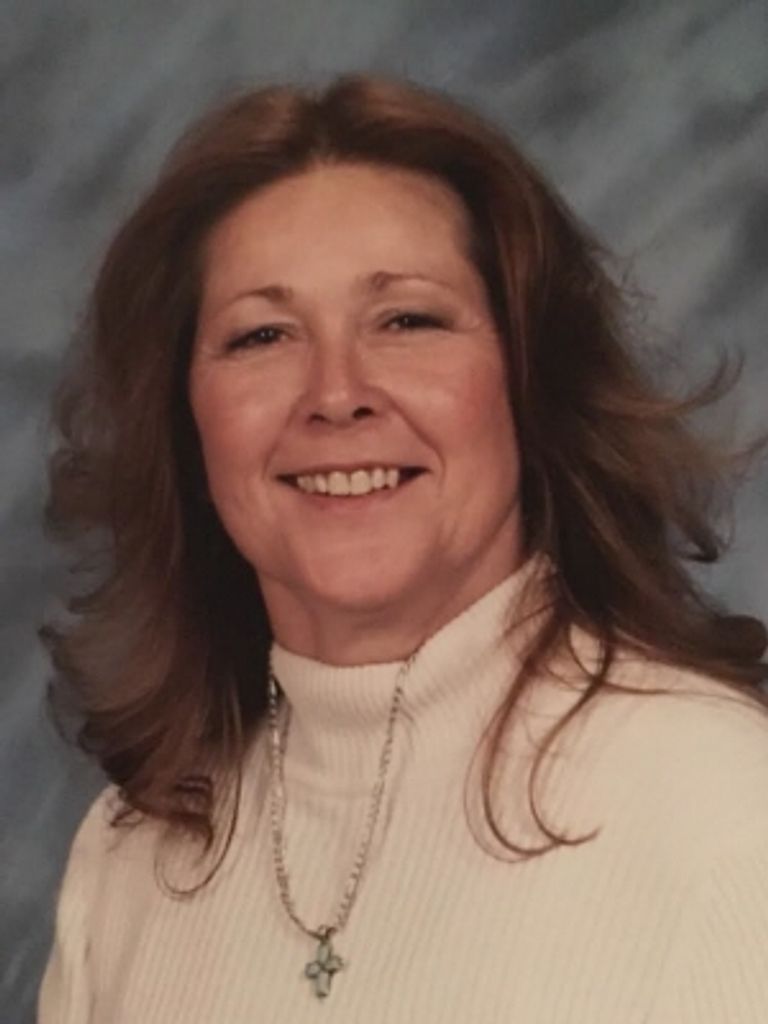 Gail Lynn Halls
