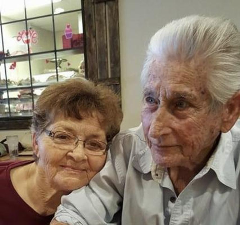 Elizabeth Yvonne Thompson Profile Photo