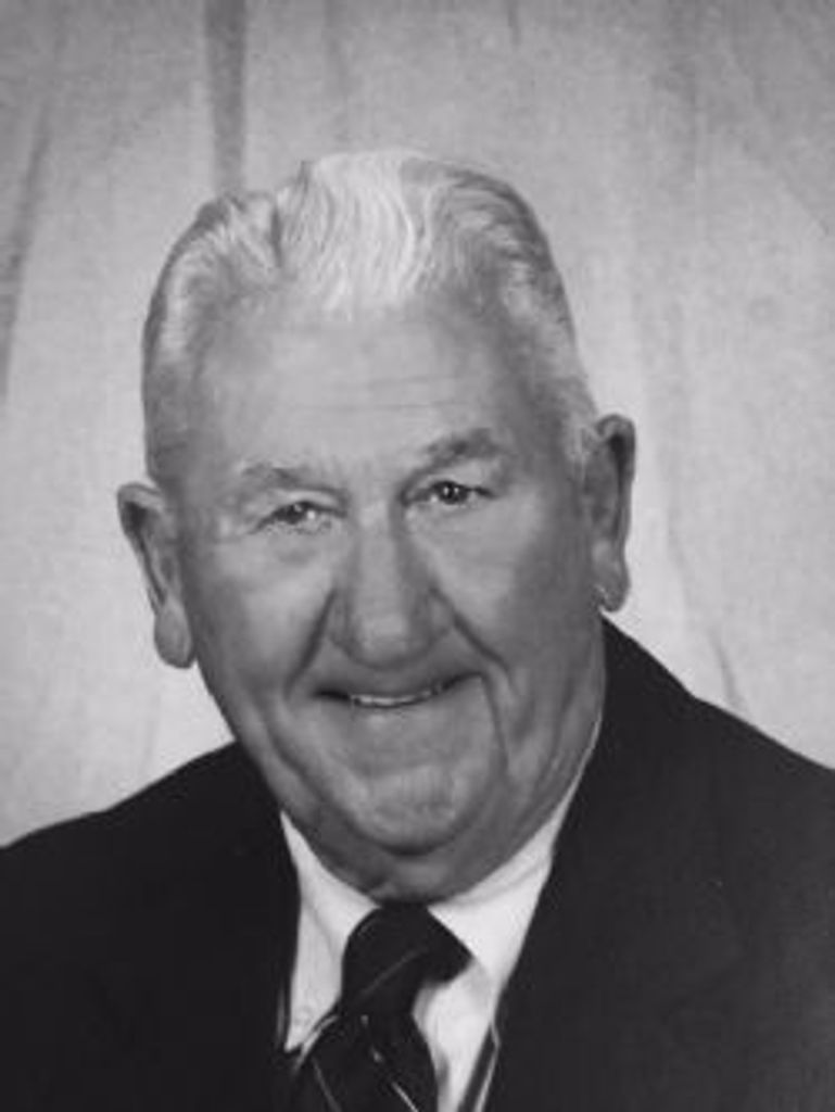 E.  Duane Byars