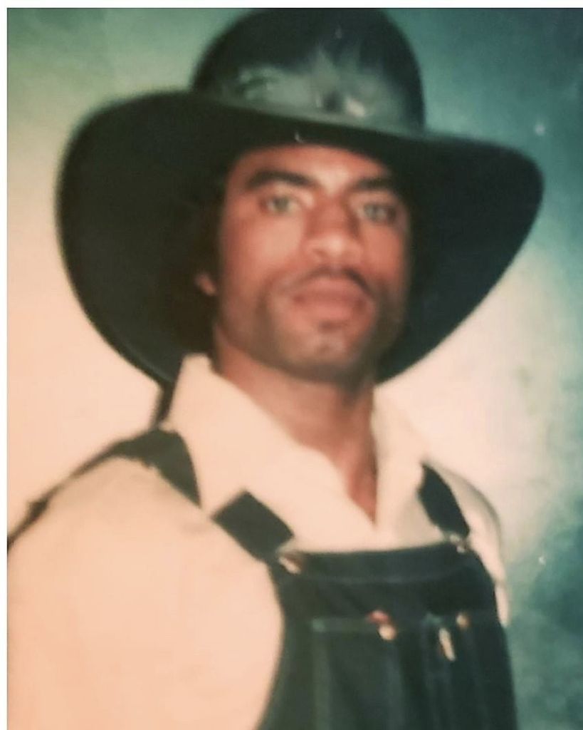 Ralph Oliver Profile Photo