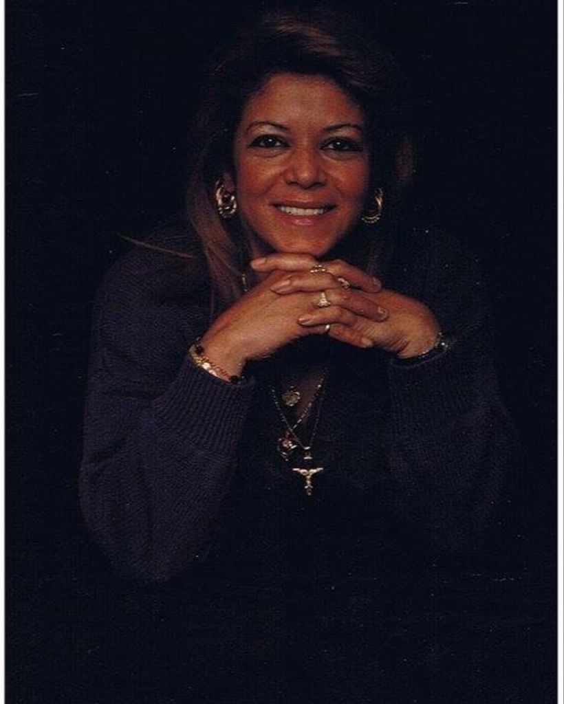 Gloria E. Diaz Profile Photo