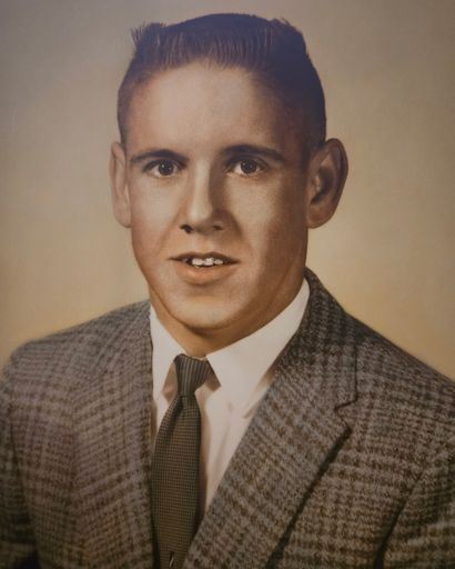 Hollis Neil Wolfenbarger's obituary image