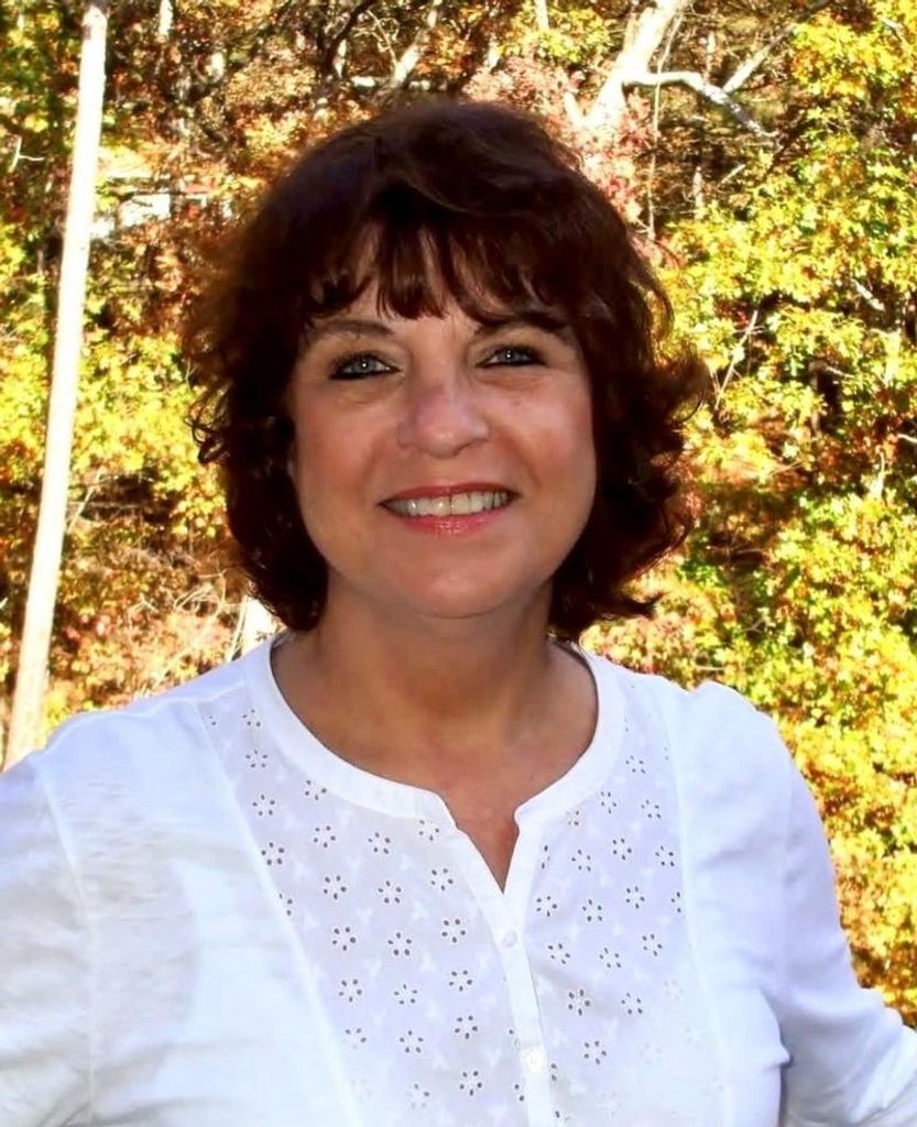 Kathryn Andrews Profile Photo