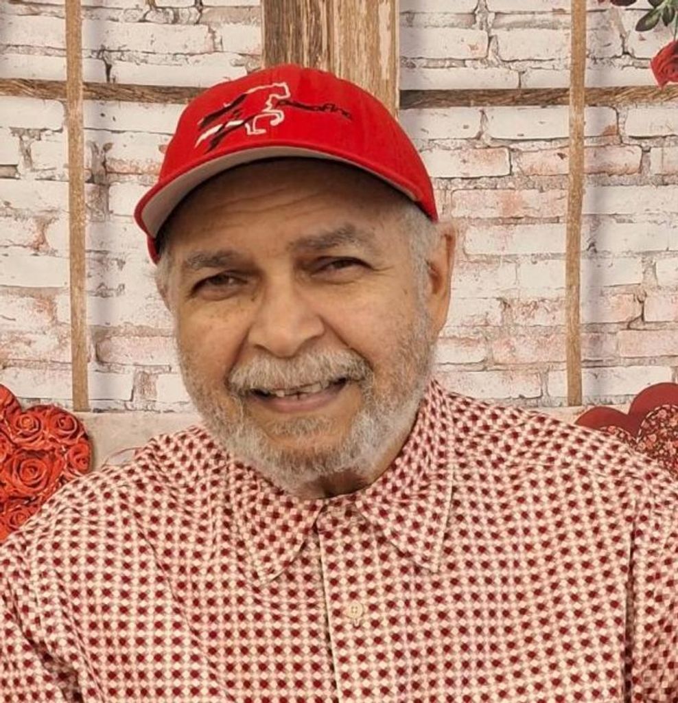 Luis Enrique Castro Irizarry Profile Photo