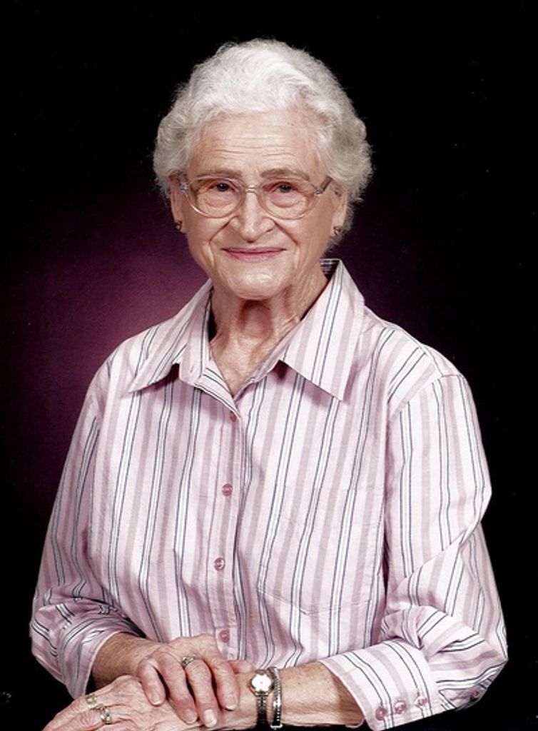 Julia Alice Simmons Tuten Profile Photo